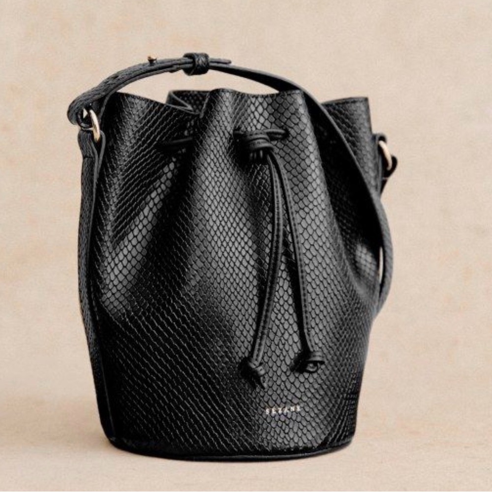Sézane Farrow Mini Bucket Bag in Black Snakeskin Print | NWOT + Gift w/ Purchase